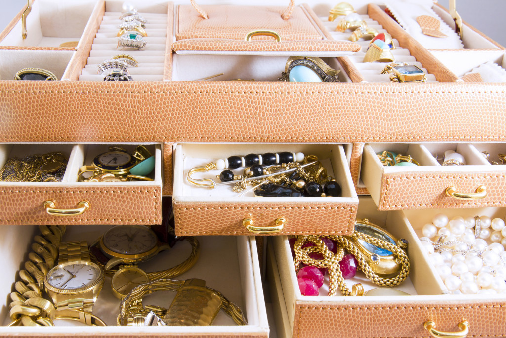 jewelries in a mini cabinet